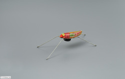 玩具 飛びバッタ / Toy: Jumping Grasshopper image