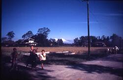 農村の子供たち / Children From a Farm Village image