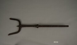 刺叉 / Sasumata (Two-Pronged Stick) image
