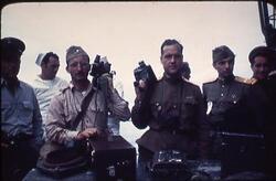 フェーレイスとソ連カメラマン 1 / Faillace and a Soviet Photographer 1 image