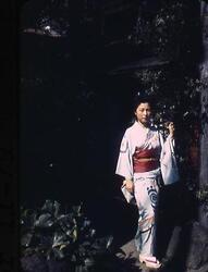和服姿の女性 1 / Woman in Kimono 1 image