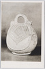 白釉鶏冠壺(遼代)/Cockscomb Flask in White Glaze (Liao Dynasty Period) image