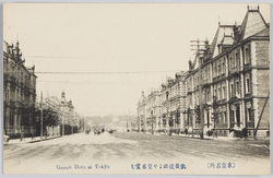 (東京名所)凱旋道路より皇居望む / (Famous Views of Tokyo) View of the Imperial Palace from the Gaisen (Triumphal) Road image