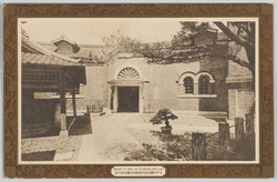 ヒゲタ醤油宮内省御用品醸造庫外部　BREWERY　OF　SHOYU　FOR　THE　IMPERIAL　HOUSE　HOLD / Exterior of the Higeta Soy Sauce Brewery, a Purveyor to the Imperial Household Ministry  image
