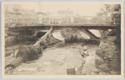 大雨の橋付近 / Near a Bridge in Heavy Rain image