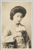 花を持つ和装女性/Woman in Kimono Holding a Flower image