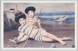 2人の水着の女性 / 2 Women in Swimsuits image