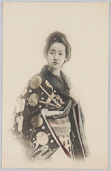 和装女性 / Woman in Kimono image