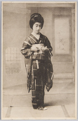 和装女性 / Woman in Kimono image