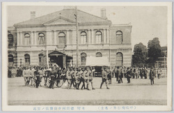 (呼鳴飛行界ノ名士)木村徳田両中尉葬儀ノ実況 / (Prominent Figures in the Aeronautic Circles) Actual Scene of the Funeral of First Lieutenants Kimura and Tokuda image