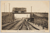 飯坂温泉行福島電車　伊達駅跨線橋進行の景/Scene of a Fukushima Train for Iizaka Hot Springs Running on the Overbridge at Date Station image