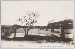 伊勢宮川銕橋降雪の景 / View of the Miya River Iron Bridge in the Snow, Ise image