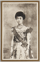 貞明皇后肖像 / Portrait of the Empress Teimei image