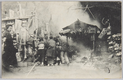 群がる人々 / People Crowding image