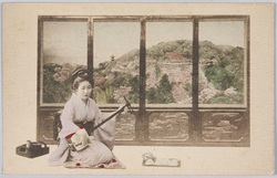 三味線を弾く女性 / Woman Playing Shamisen (Japanese String Instrument) image