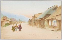 街道の少女達 / Three Girls on the Main Road image