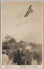二重橋前より見たる天覧大飛行　スミス氏の妙技/Aerobatic Skills of Arthur Roy Smith Displayed during the Aerobatics Show in the Presence of the Emperor as Seen from Nijūbashi Bridge  image