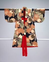 三ッ身着物 / Ceremonial Kimono for Small Children image