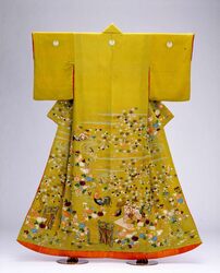 鶸縮緬地御所解文様備前蝶紋付小袖 / Apple Green Crepe Kosode Kimono with Palace Style Landscape Pattern and Bizen Butterfly Crest image