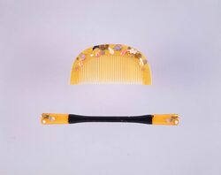 櫛・笄 / Combs and Kōgai (Hair Pin Accessory) image
