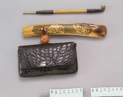 鰐革腰差したばこ入れ / Crocodile Leather Tobacco Pouch, with Pipe Case image