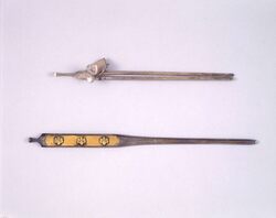 簪 横挿し / Yokozashi (Side Insert), a Type of Kanzashi (Ornamental Hairpin) image