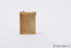 象牙小箪笥 / Miniature Chest of Drawers of Ivory image