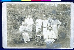 川村清雄他集合写真(小笠原子爵家にて) / Group Photograph of Kawamura Kiyo’o and Others (At Viscount Ogasawara’s Residence) image