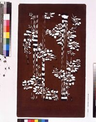 長板中形型紙 竹に菊(大判 追掛) image