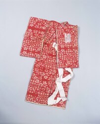 裁縫練習用一ッ身子供着物 綿赤地格子に桜楓文様袷 image
