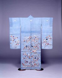 浅葱麻地立浪梅樹蝶模様帷子（襲付） / Pale Blue Green Linen Katabira designed with Ocean Wave, Plum Tree and Butterfly (with Undergarment) image