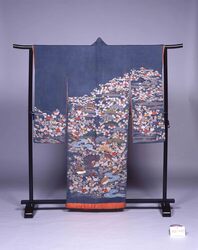 鼠縮緬地秋景鶉模様振袖 / Gray Crepe, Long-sleeved Kimono designed with Autumn Landscape of Quail image