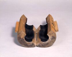 ランプ火屋鋳型 / Lamp, Lamp Chimney Mold image