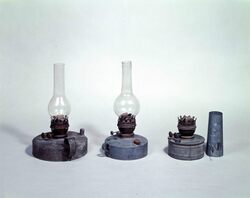 ブリキ製ランプ / Tin Lamp image