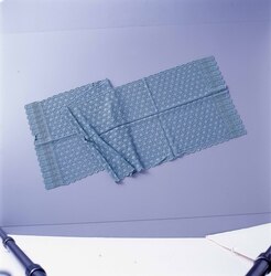 ショール 鼠青レース地花模様 / Shawl, Floral Design on Greyish-green Lace image