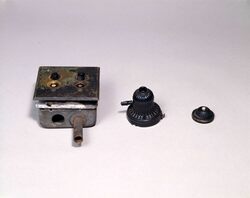 電燈ソケット / Electric Light Socket image