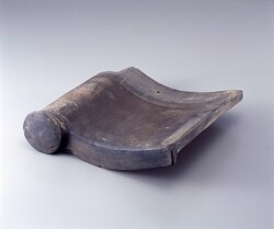 唐草瓦 / Karakusagawara (Flat Roof Tiles with Patterns) image