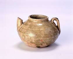 灰釉水注 / Pitcher Glazed with Kaiyū (Ash Glaze) image