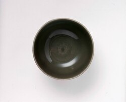 青磁碗 / Celadon Bowl image