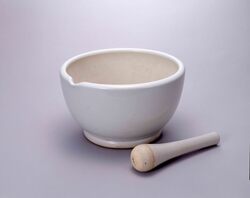 乳棒・乳鉢 / Pestle and Mortar image