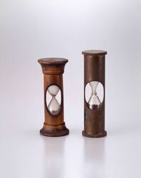 砂時計 / Hourglass image