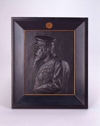 明治天皇肖像レリーフ / Portrait Relief of Emperor Meiji image