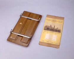 ズボンプレッサー / Trouser Press image