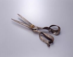 裁ちばさみ / Tachibasami Scissors image