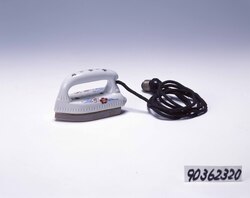 陶製電気アイロン / Ceramic Electric Iron image