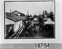 平安徳義会孤児院教室前の式典 / Ceremony in Front of the Classrooms at the Heian Tokugikai Orphanage image