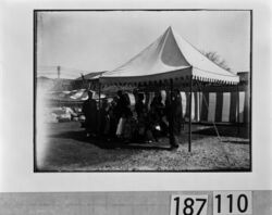 テント下の晴着の平安徳義会孤児院生たち / Residents of the Heian Tokugikai Orphanage in Festive Dress, Under a Tent image