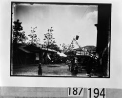 日章旗と提灯で飾られた平安徳義会孤児院 / The Heian Tokugikai Orphanage Decorated with Rising Sun Flags and Lanterns image