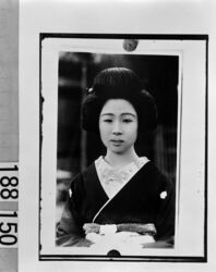 芸者写真 / Portrait of a Geisha image