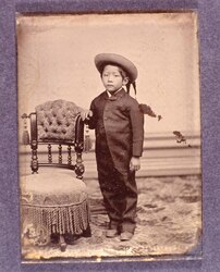 少年立像 / Standing Figure of a Boy image